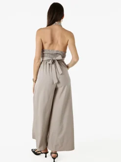 Solada Tuta jumpsuite da donna con coppe imbottite e allacciatura al collo - fango