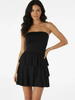Solada Vestito mini da donna a fascia imbottita con gonna a balze - nero