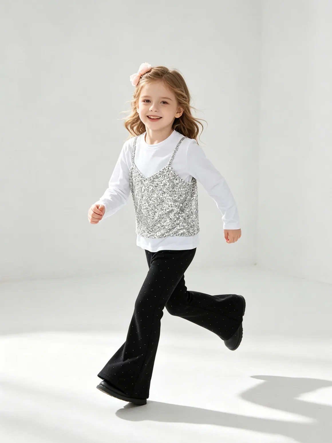 Sweet Junior Completo elegante da bambina con paillettes e pantaloni a zampa - bianco