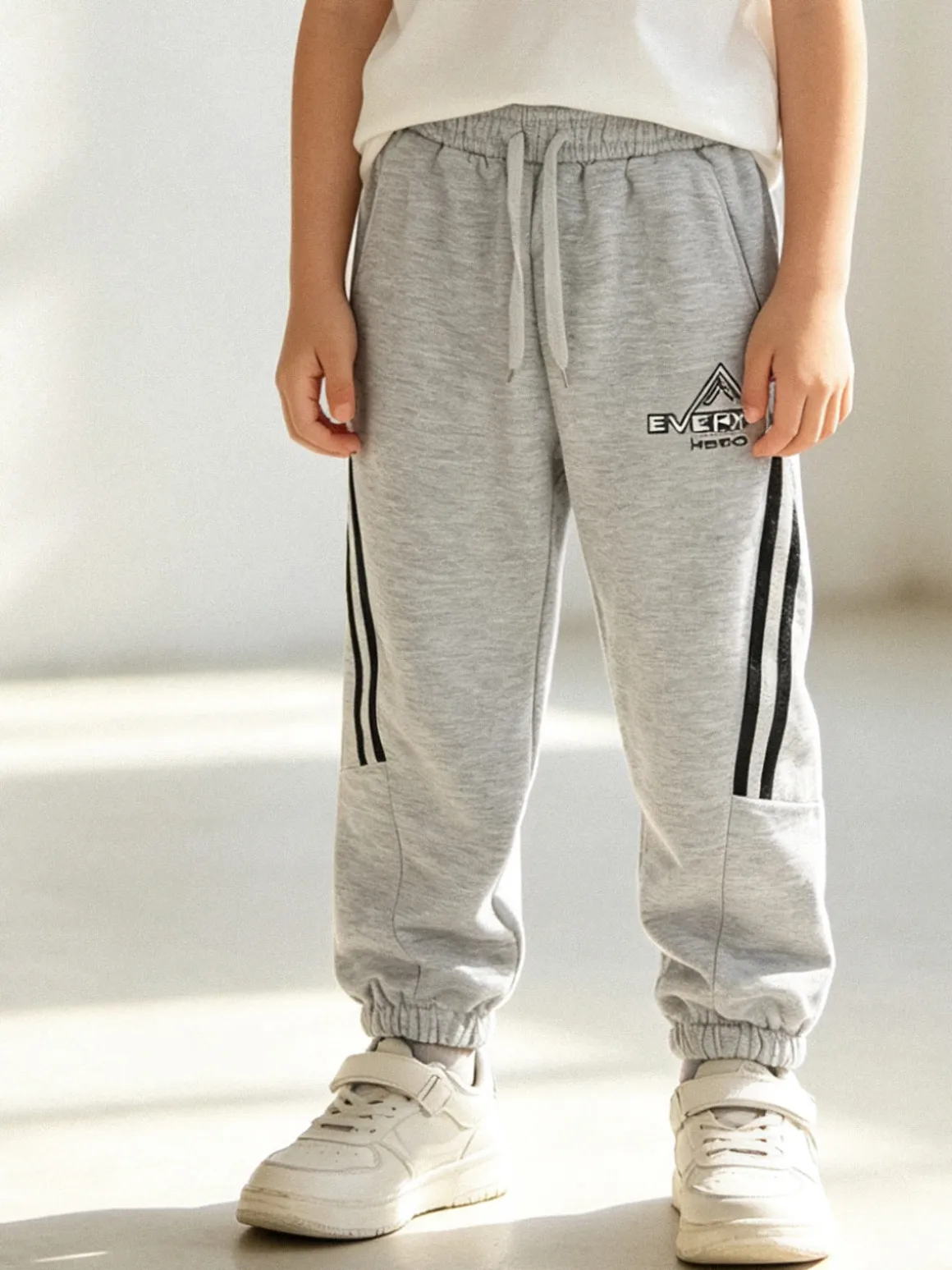Sweet Junior Pantaloni sportivi da bambino con elastico sul finale - grigio