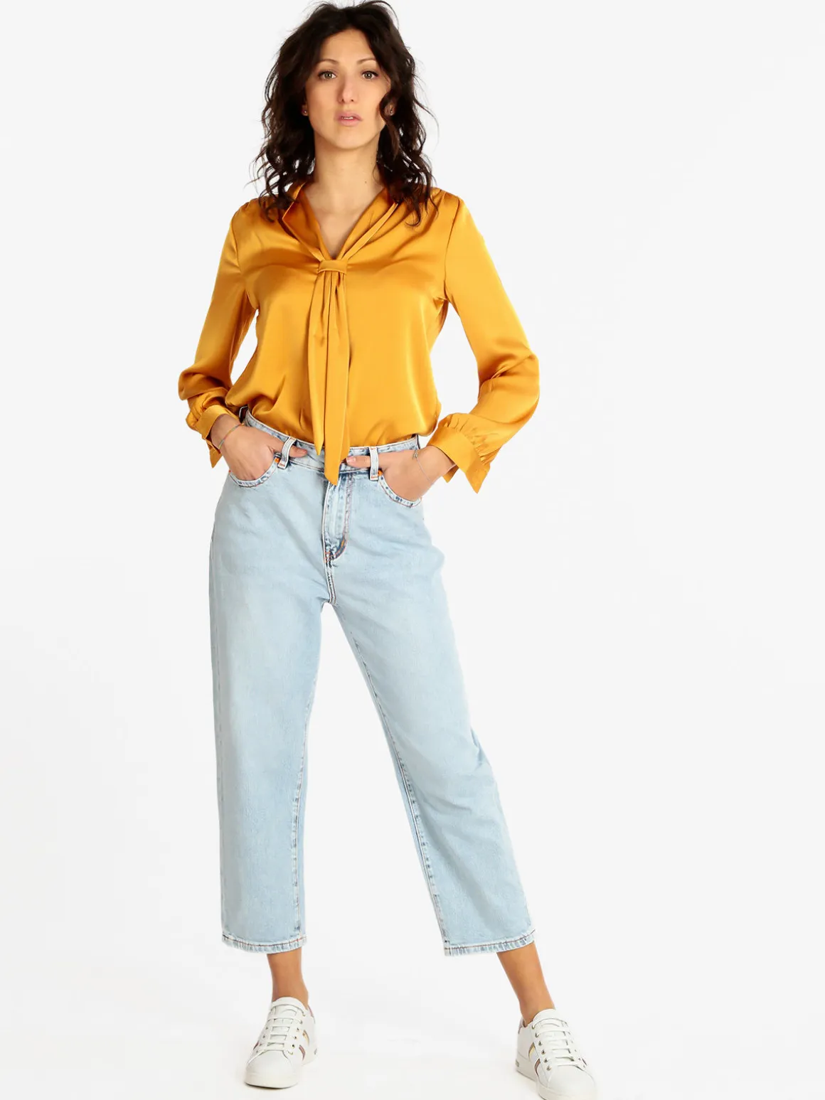 Sweet Miss Blusa donna in raso con cravatta