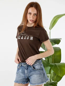 The People Rep T-shirt donna in cotone con scritta di strass e pietre - sabbia