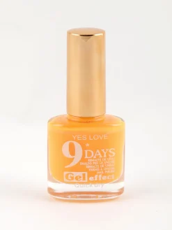 Yes Love Cosmetics Smalto 9 days effetto gel asciugatura rapida