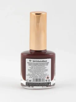 Yes Love Cosmetics Smalto 9 days effetto gel ad asciugatura rapida