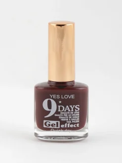 Yes Love Cosmetics Smalto 9 days effetto gel ad asciugatura rapida
