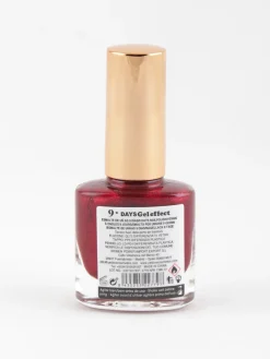 Yes Love Cosmetics Smalto 9 days effetto gel asciugatura rapida